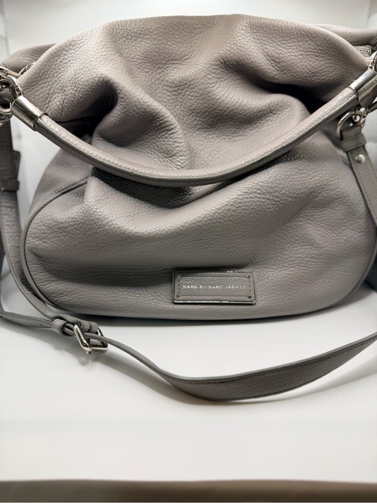 Marc Jacobs Handbags - Marc Jacobs Pebbled Leather Shoulder Hobo in Light Gray